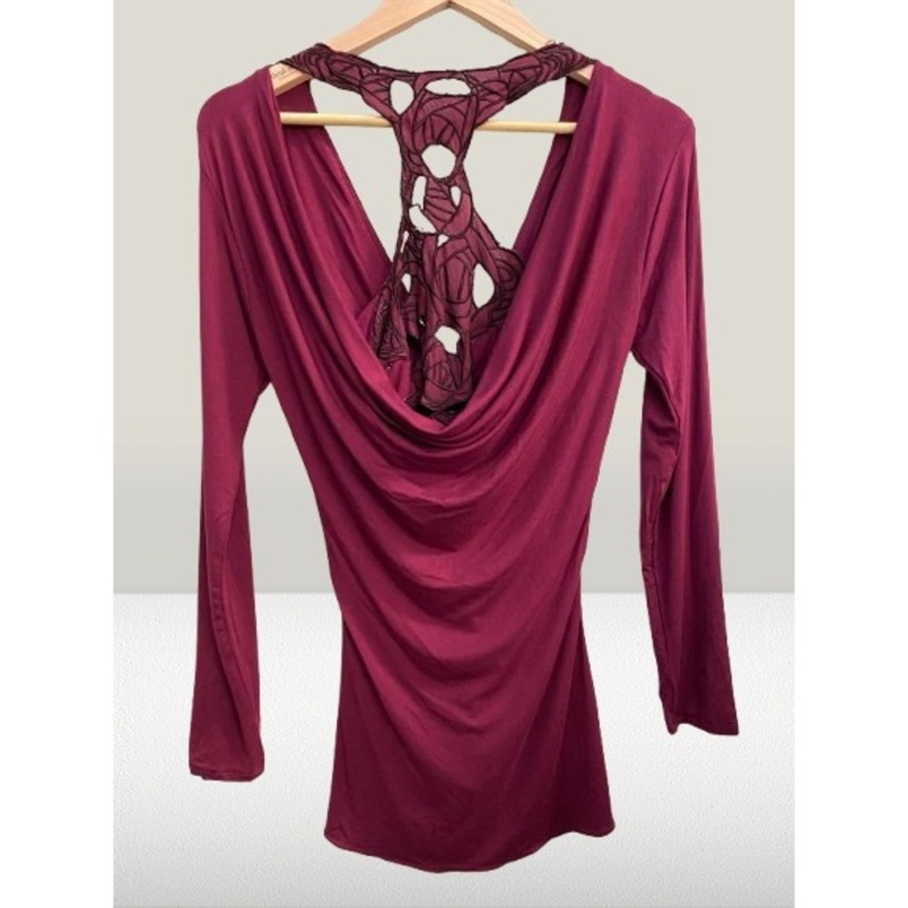 NEW Sky V-Neck Braided Lace Racerback Top Burgundy Medium - Picture 3 of 4